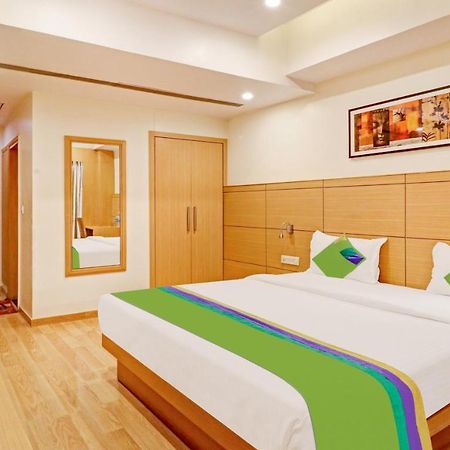 Treebo Galaxy Rooms Yeni Delhi Dış mekan fotoğraf