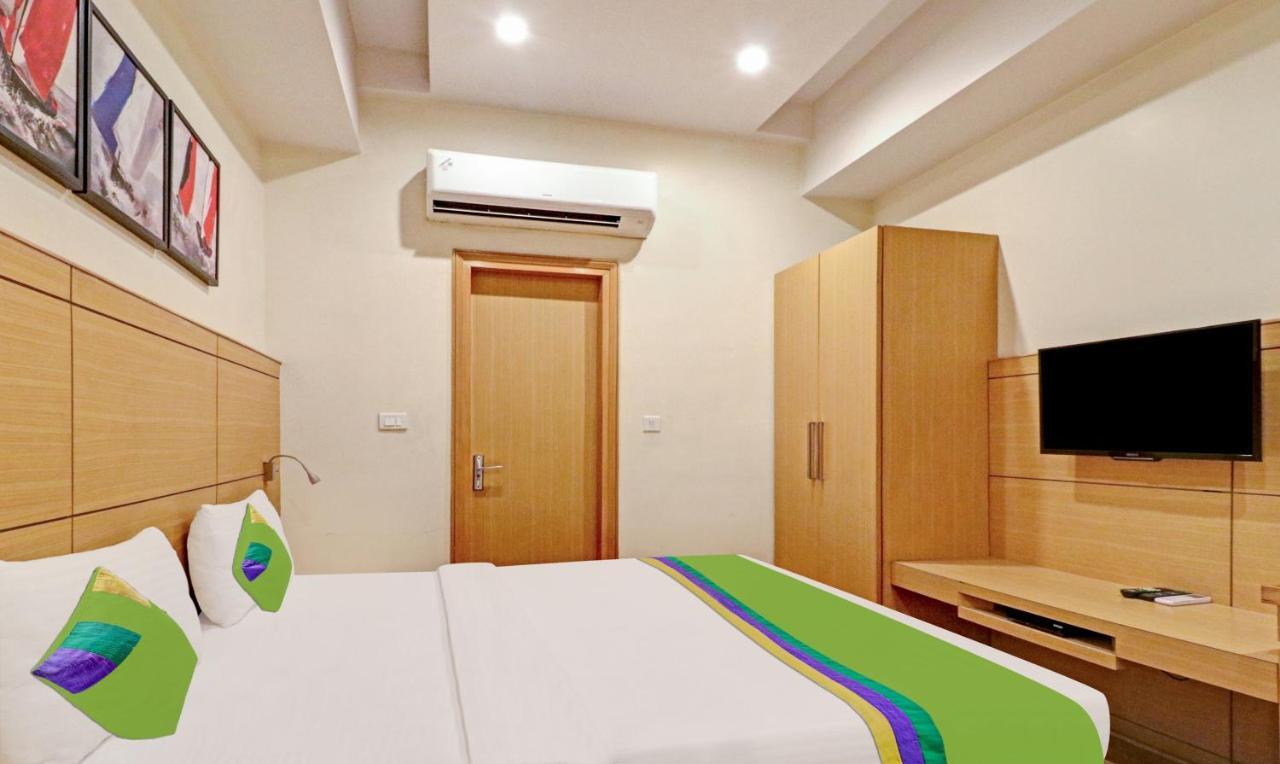 Treebo Galaxy Rooms Yeni Delhi Dış mekan fotoğraf